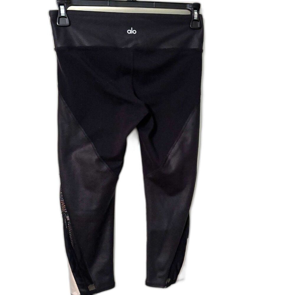 Alo Yoga Black Cropped Leggings Mesh Panel Athletic Capri Pants Women’s S/M